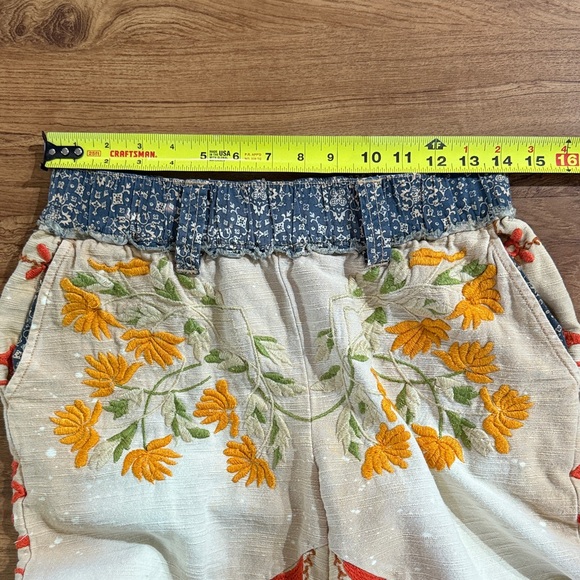Free People Augusta Floral Embroidered Tan Braid Tie Boho Shorts - Picture 6 of 16